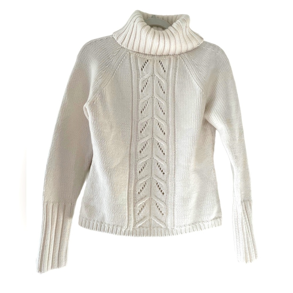 Ann Taylor LOFT White knit Turtleneck sweater, size Small
